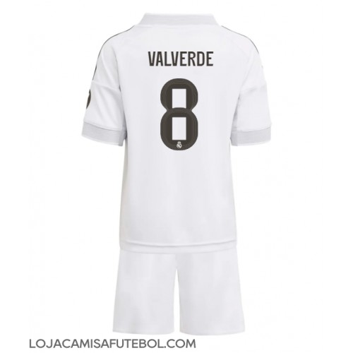 Camisa de Futebol Real Madrid Federico Valverde #8 Equipamento Principal Infantil 2025-26 Manga Curta (+ Calças curtas)